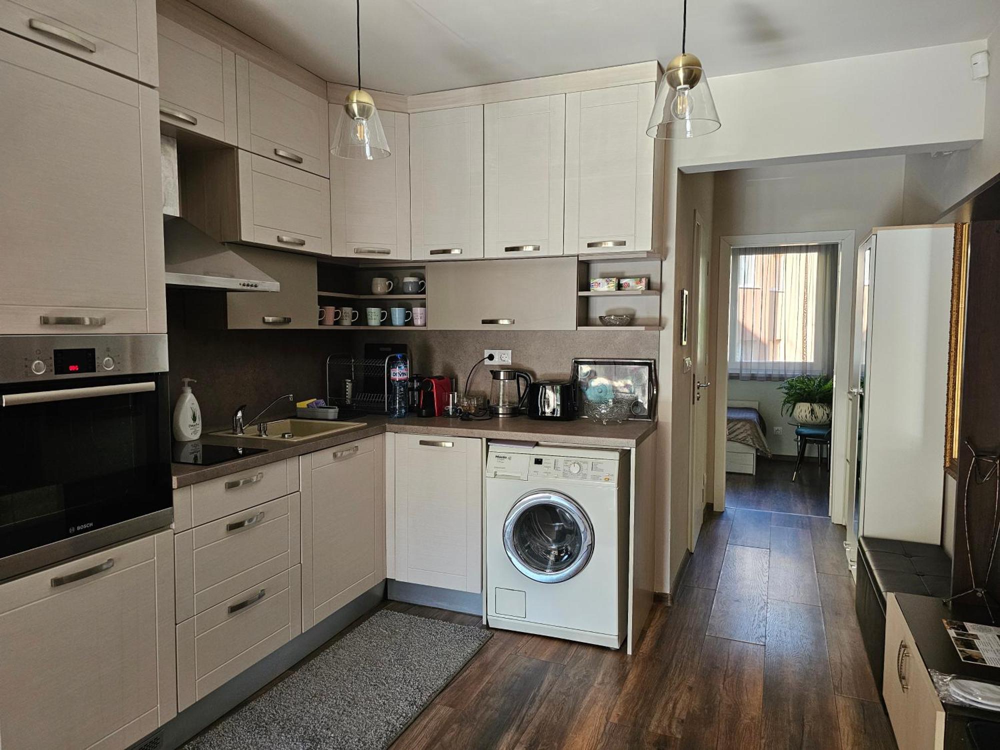 Bright Inn - Holiday & Business Apartment 소피아 외부 사진