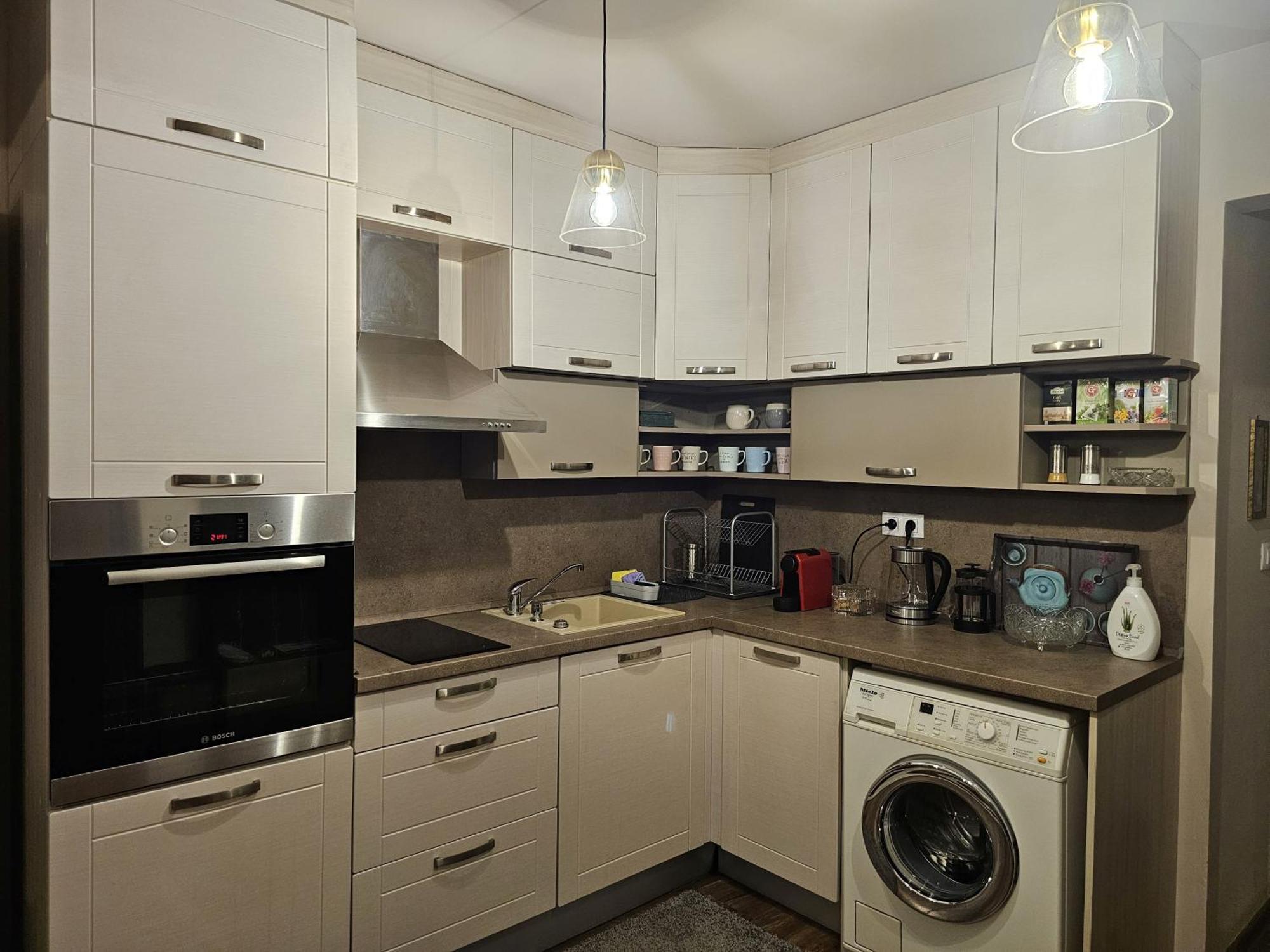 Bright Inn - Holiday & Business Apartment 소피아 외부 사진