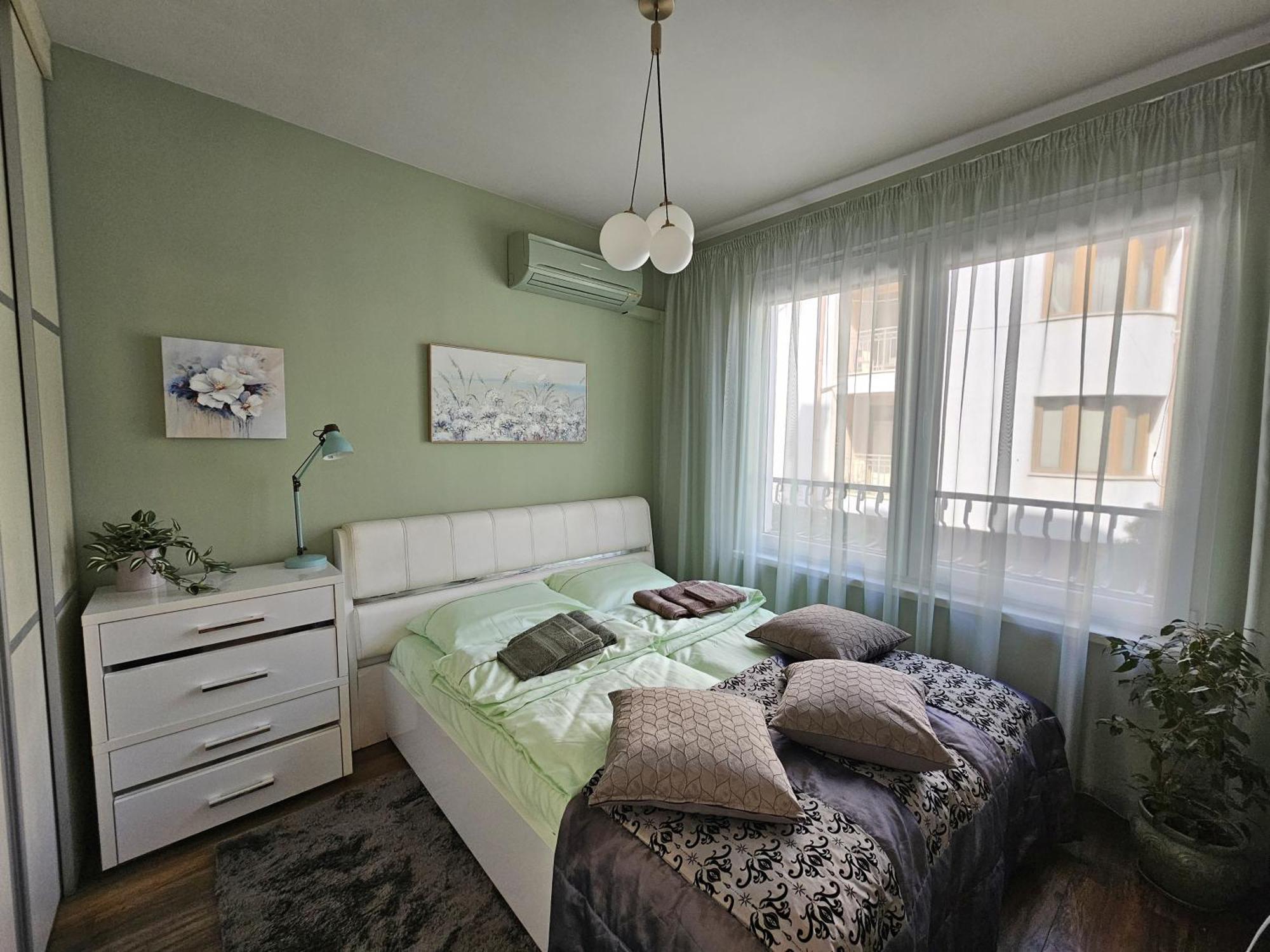 Bright Inn - Holiday & Business Apartment 소피아 외부 사진