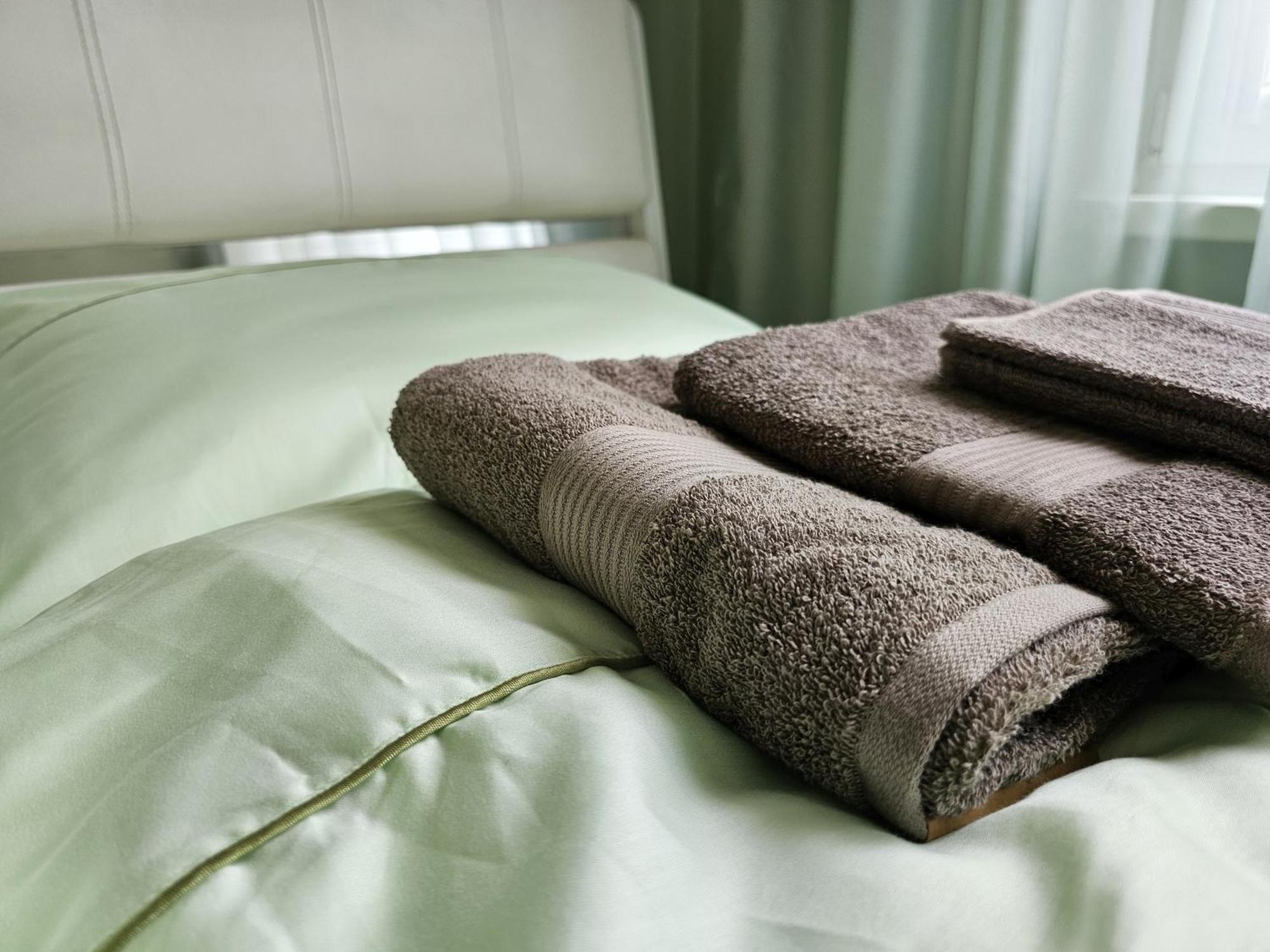 Bright Inn - Holiday & Business Apartment 소피아 외부 사진