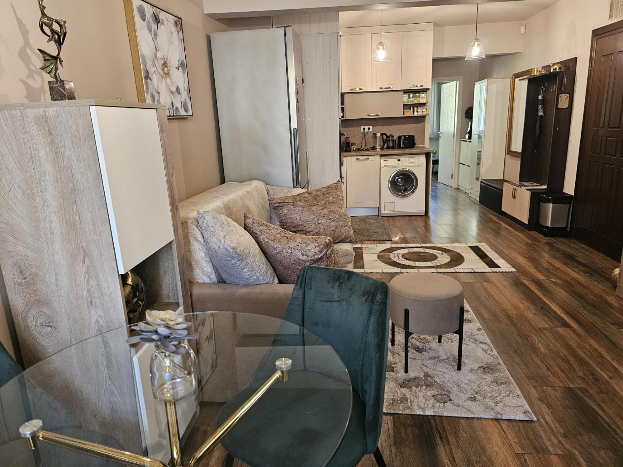 Bright Inn - Holiday & Business Apartment 소피아 외부 사진