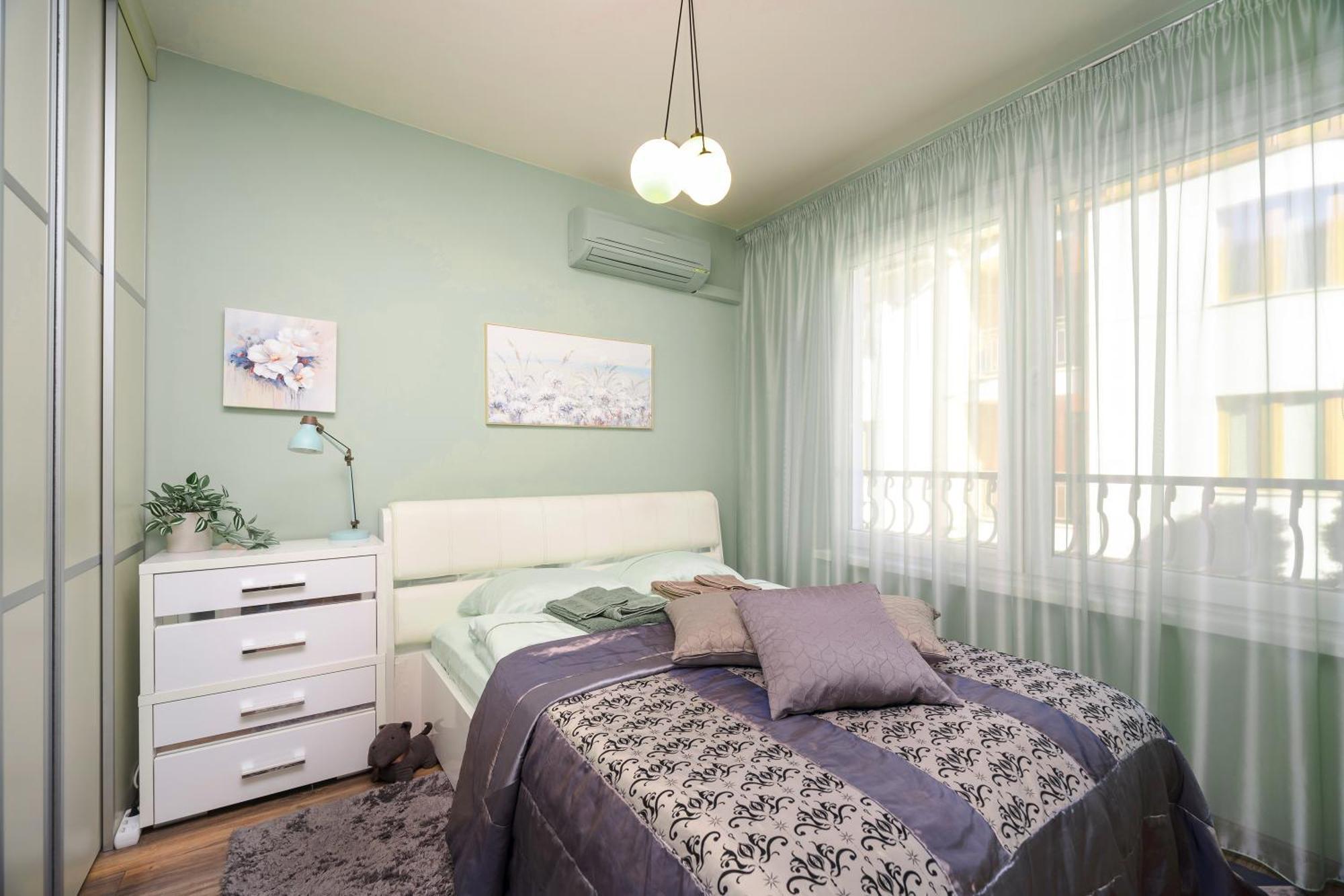 Bright Inn - Holiday & Business Apartment 소피아 외부 사진